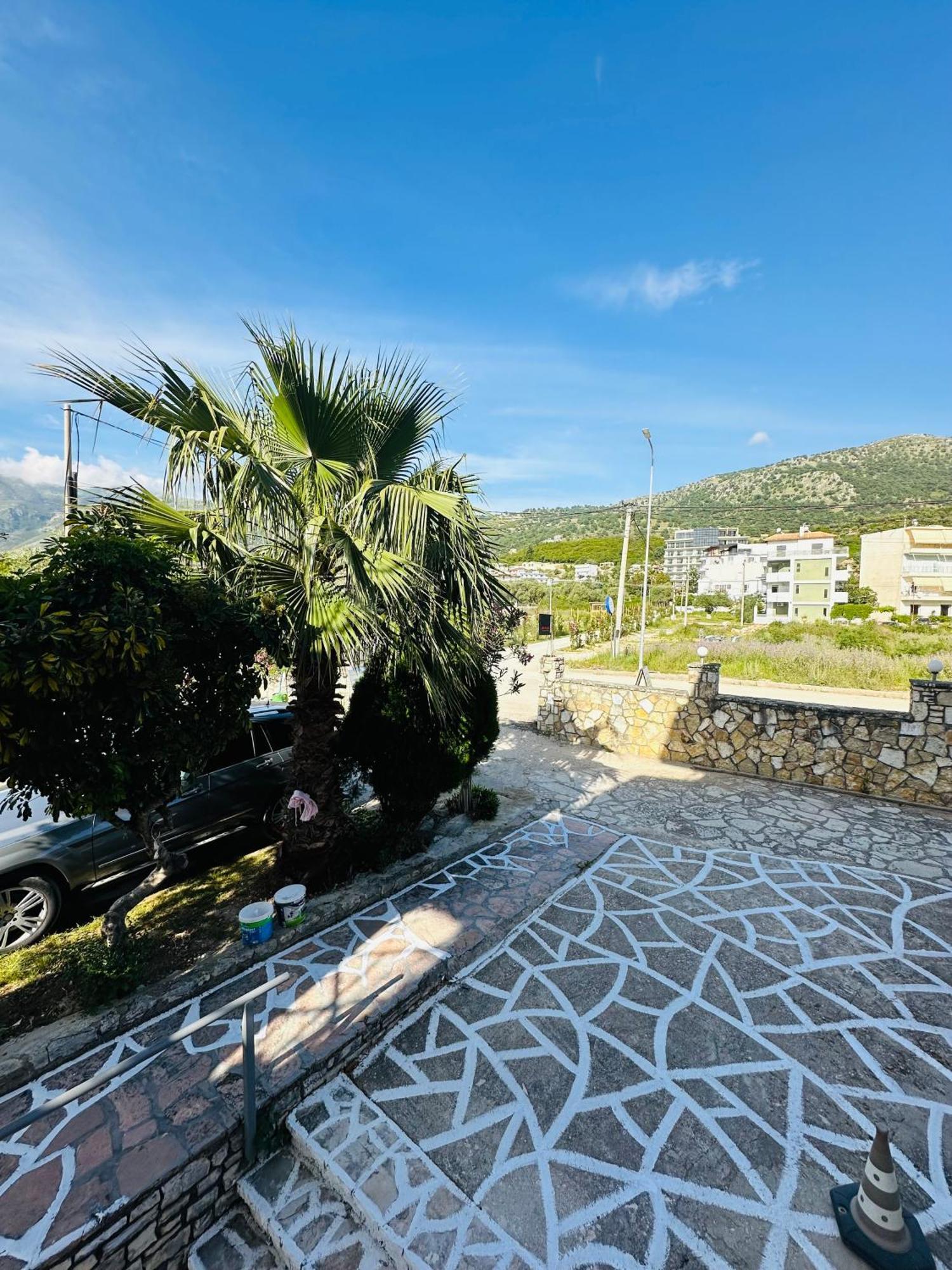 Potami Seashell Hotel Himare Exterior photo